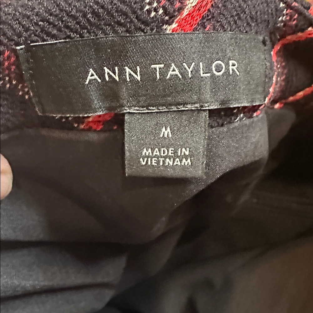Ann Taylor Plaid Tweed Pencil Midi Skirt Black Red Button Detail Size M - Picture 5 of 10